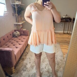 Entro Women's Peach Swiss Dot Sleeveless Lace Trimmed Top Size M